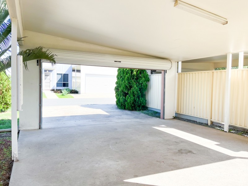 73 Centenary Dr Nth, Middlemount QLD 4746