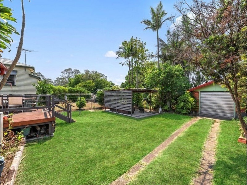 77 Gatling Road, Cannon Hill QLD 4170