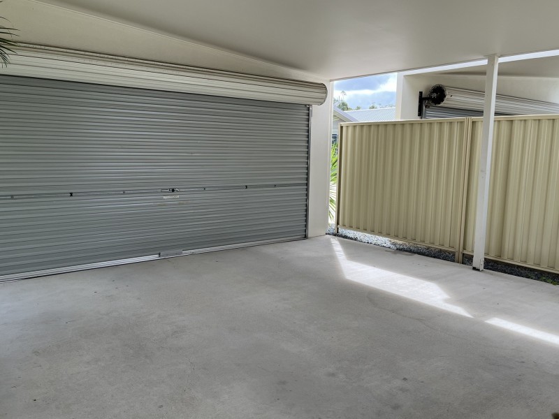 73 Centenary Dr Nth, Middlemount QLD 4746