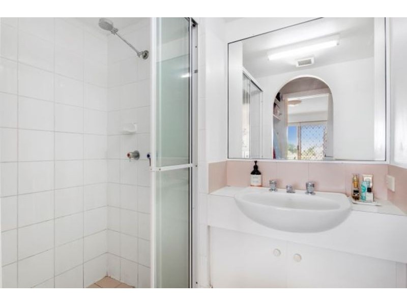 Unit 5/38-42 Duringan Street, Currumbin QLD 4223