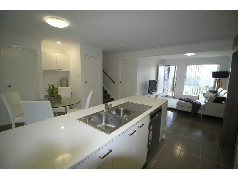 23/12 KIMBERLEY CLOSE, Redbank Plains QLD 4301