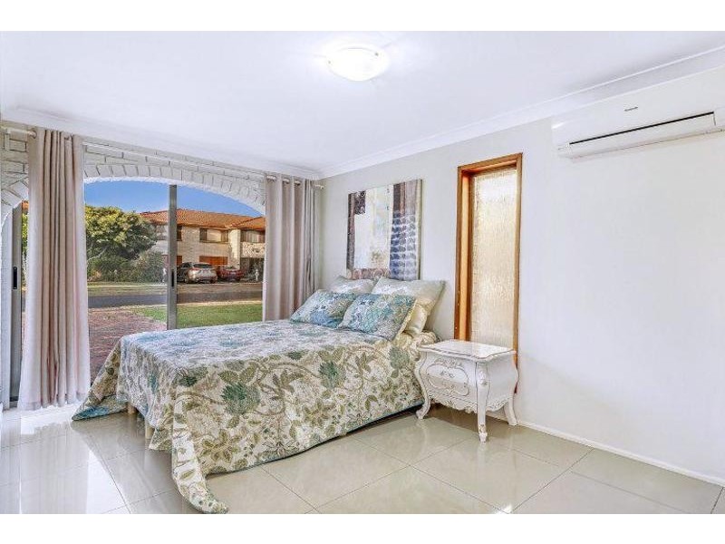 12A Angophora Street, Robertson QLD 4109