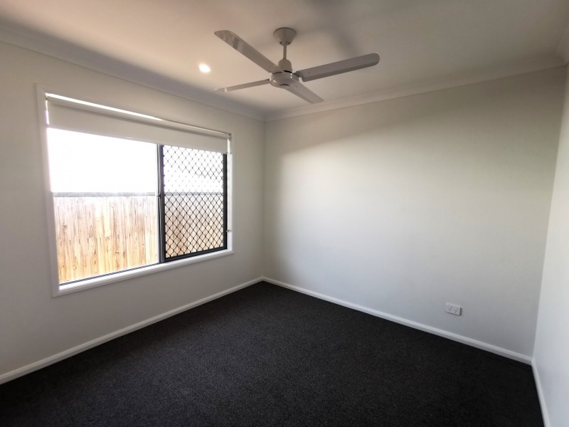 22 Woodline Drive, Spring Mountain QLD 4124