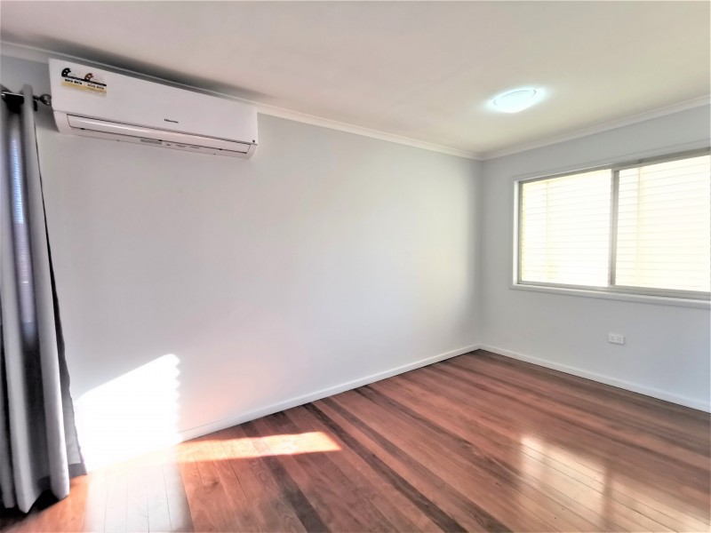 6 copenhagen Street, Wishart QLD 4122