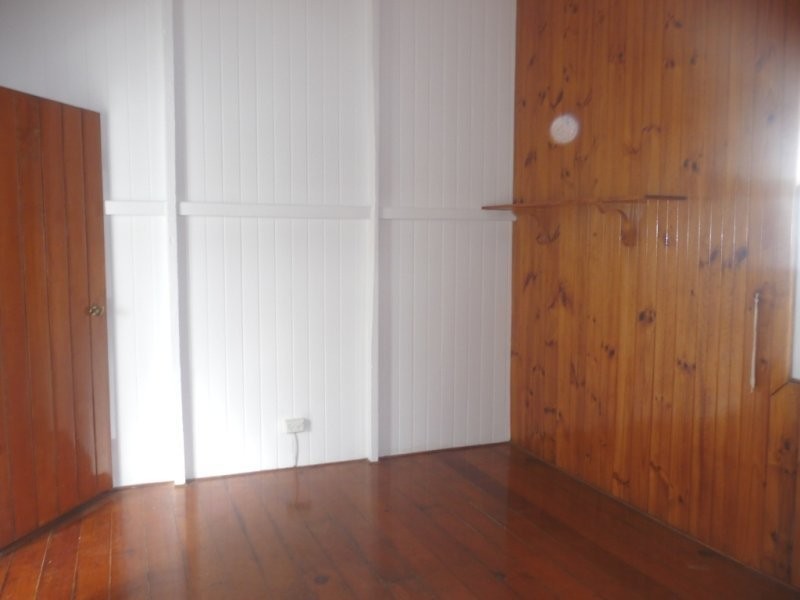 42 Avondale Ave, Annerley QLD 4103