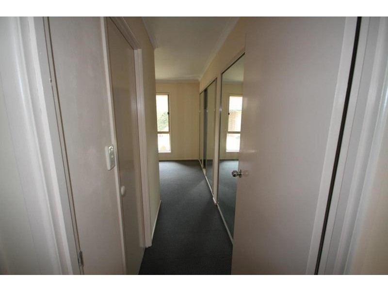 2/6 Rosegum Place, Redbank Plains QLD 4301