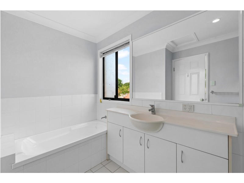 3 Prudence Court, Carina QLD 4152