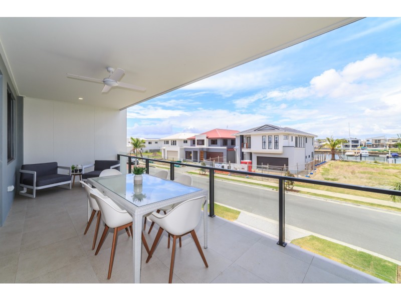 44 Park Cove Blvd, Hope Island QLD 4212