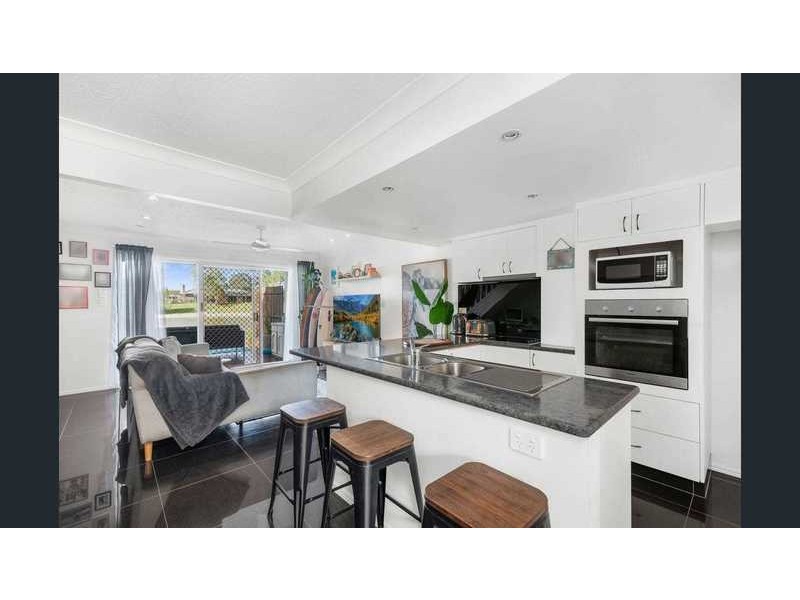 2-10 coolgardie street, Elanora QLD 4221