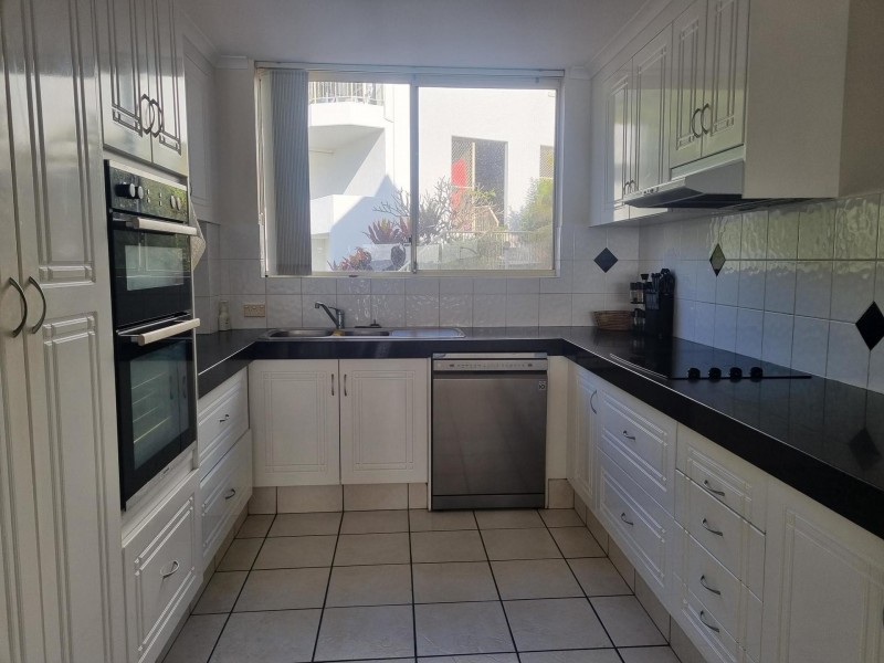 Unit 2/38-42 Duringan Street, Currumbin QLD 4223