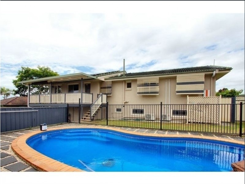 34 Cresthaven Drive, Mansfield QLD 4122