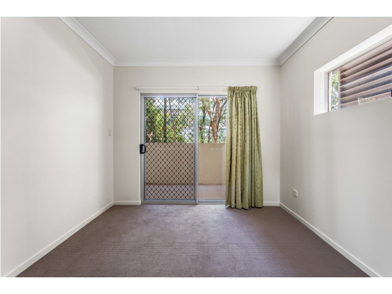 4/230 Melton Road, Nundah QLD 4012