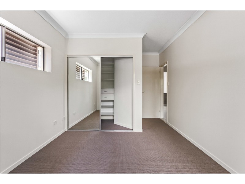 4/230 Melton Road, Nundah QLD 4012