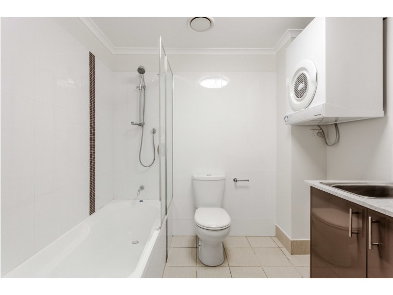 4/230 Melton Road, Nundah QLD 4012