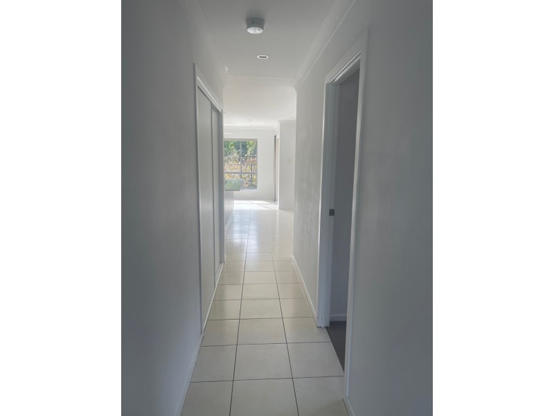 20 Waite Creek, Cannonvale QLD 4802