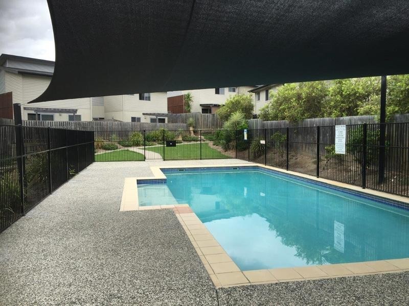 39/266 Henty Drive, Redbank Plains QLD 4301