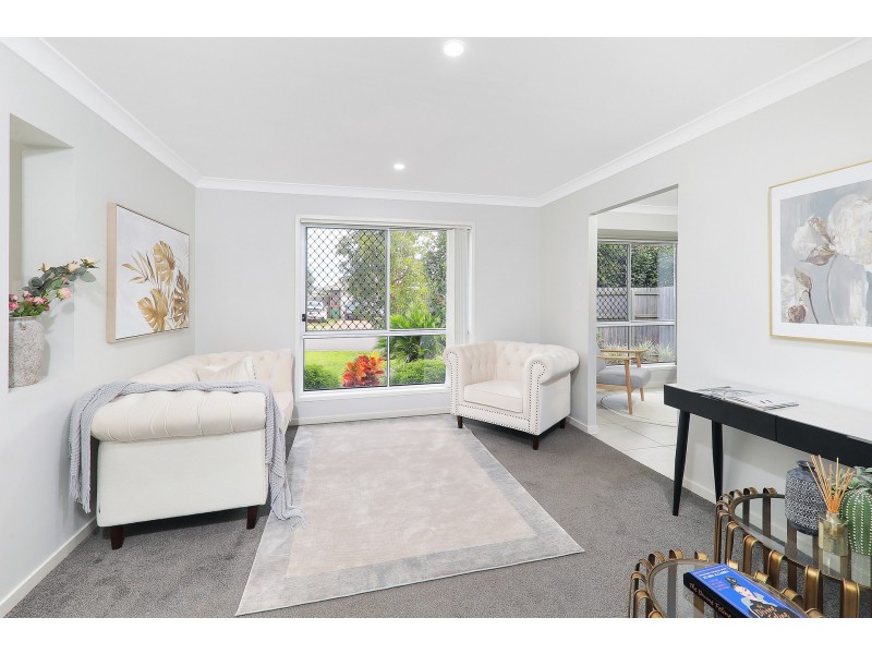 6 Beachwood Street, Redland Bay QLD 4165