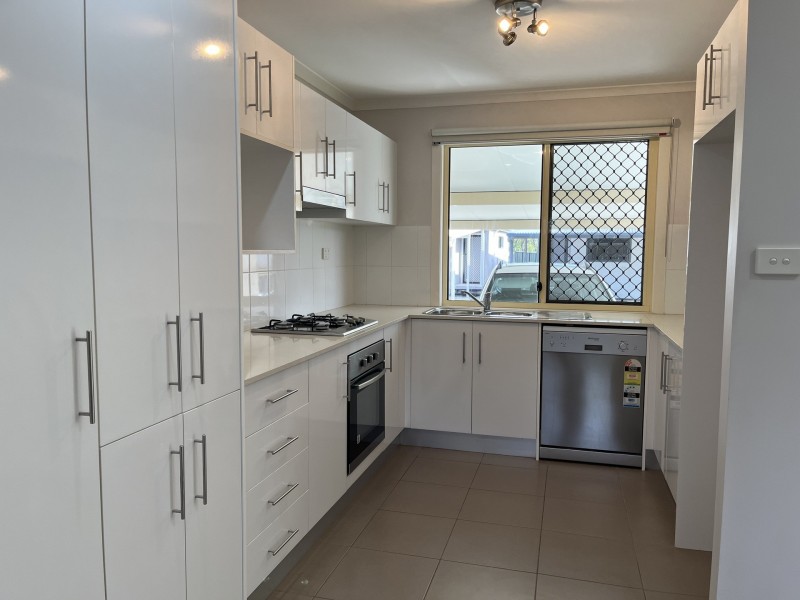 9/5 Atkinson St, Middlemount QLD 4746