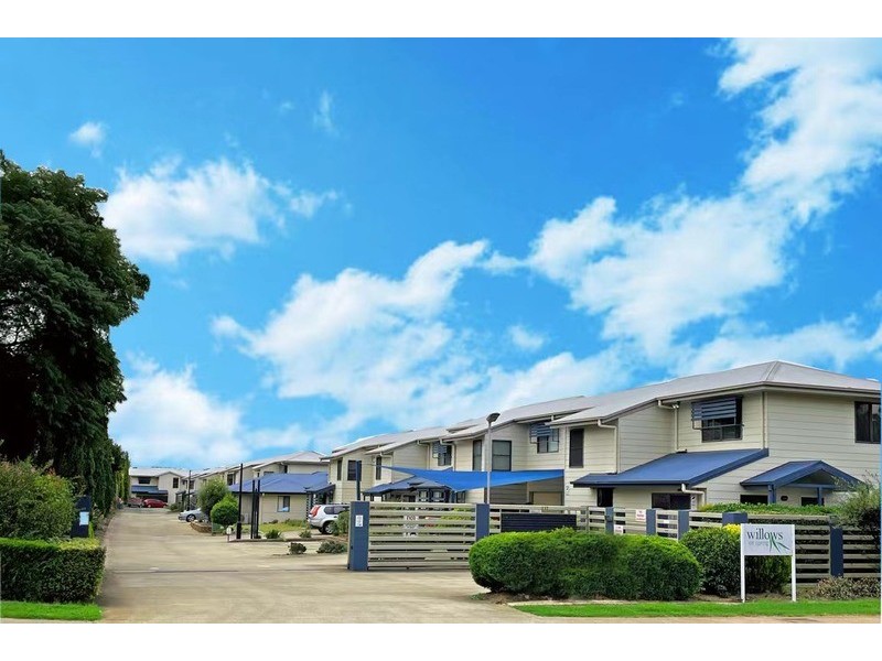 33/337 Spring Street, Kearneys Spring QLD 4350