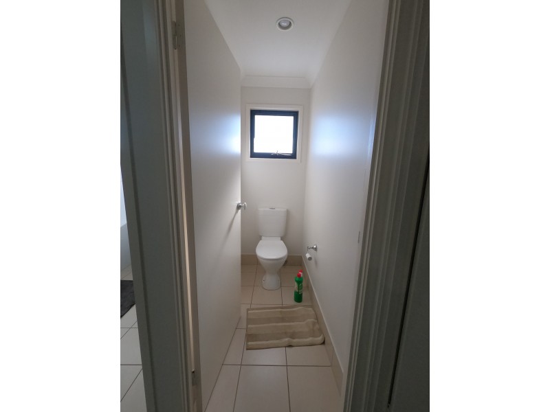 33/337 Spring Street, Kearneys Spring QLD 4350