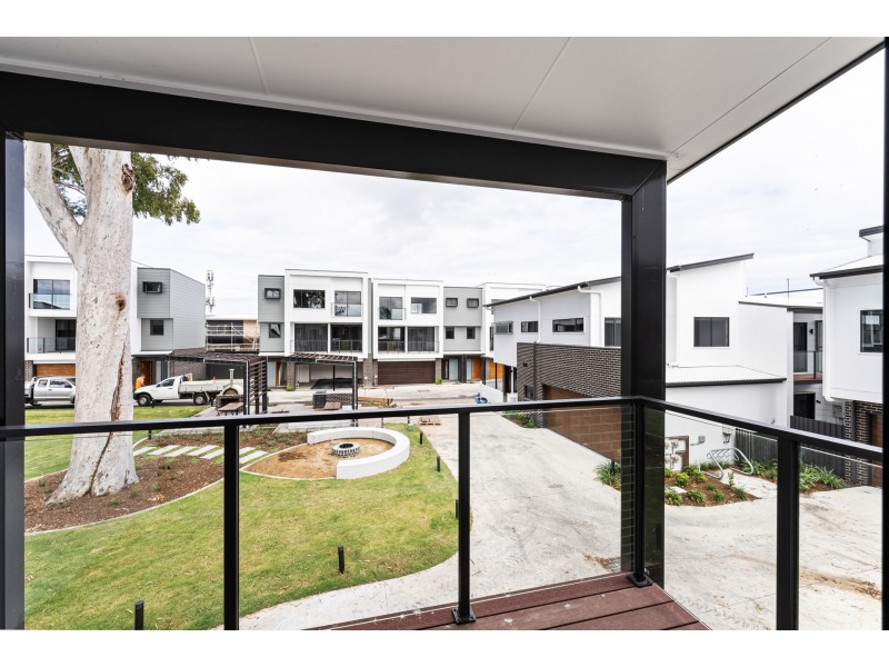 2 Bedroom/42 Sorrento Street, Wynnum West QLD 4178