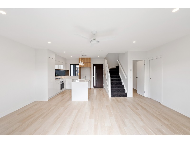 2 Bedroom/42 Sorrento Street, Wynnum West QLD 4178