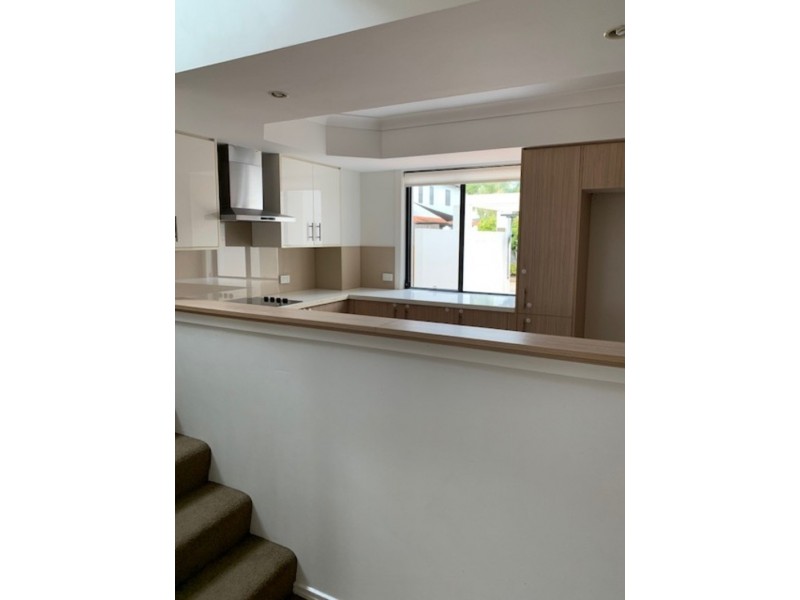 1101/2214 Gold Coast Highway, Mermaid Waters QLD 4218