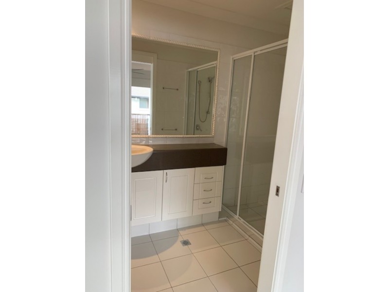 1101/2214 Gold Coast Highway, Mermaid Waters QLD 4218