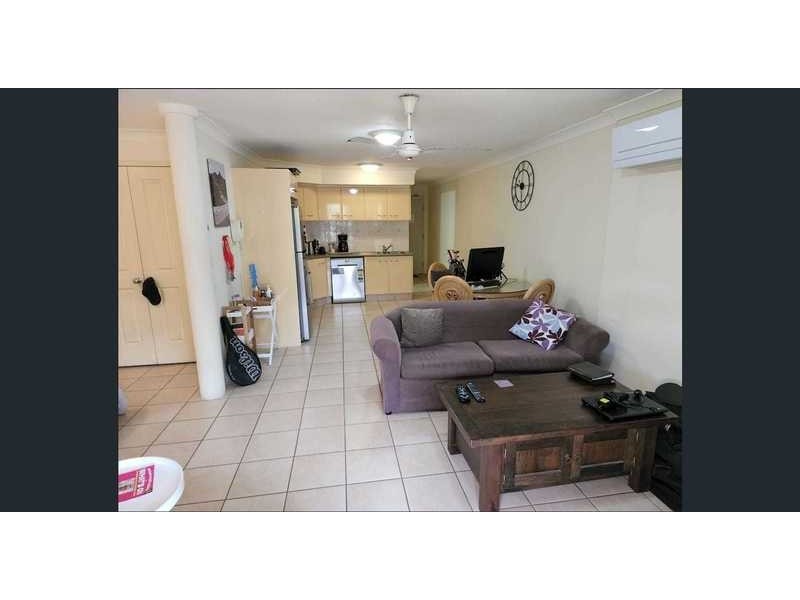 13/5 Links Court, Woorim QLD 4507