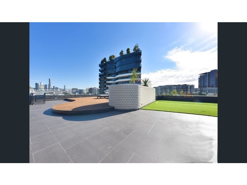 804/31 Wyandra Street, Teneriffe QLD 4005