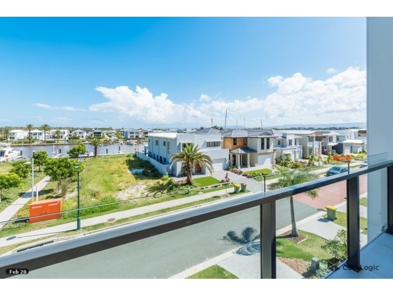 44 Park Cove Blvd, Hope Island QLD 4212