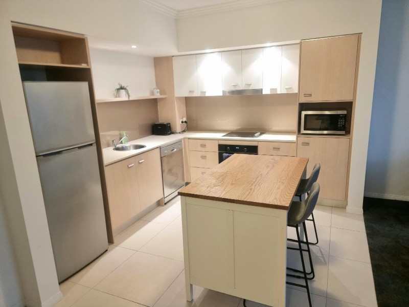 58/19 Lake Street, Varsity Lakes QLD 4227