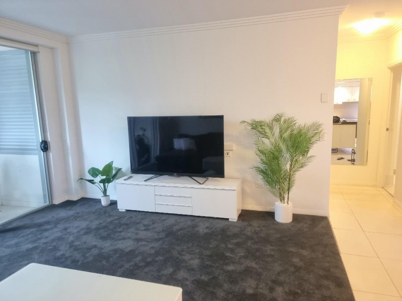 58/19 Lake Street, Varsity Lakes QLD 4227