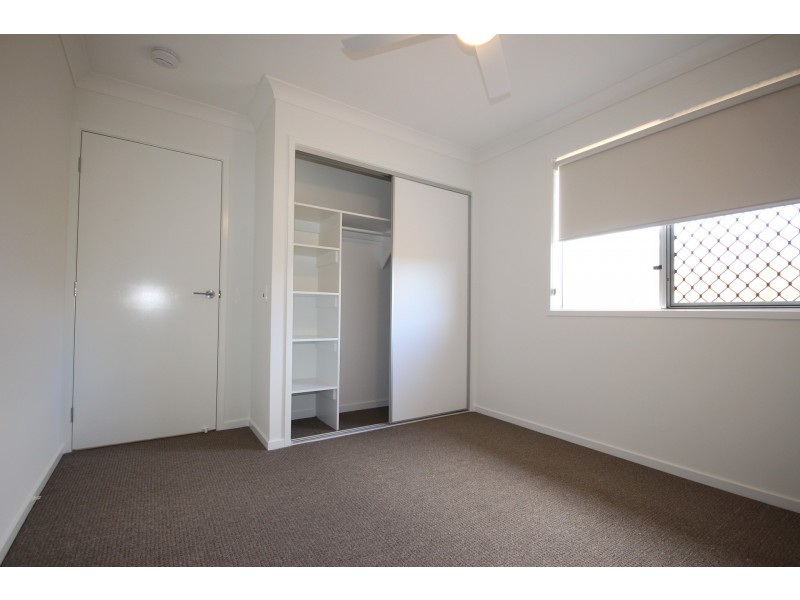 9 Sapphire Street, Park Ridge QLD 4125