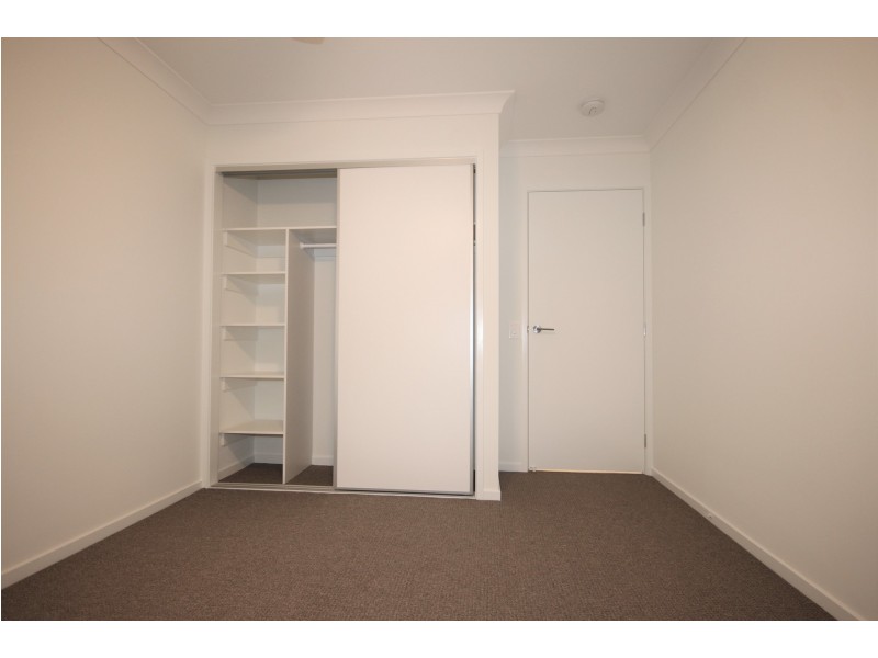 9 Sapphire Street, Park Ridge QLD 4125