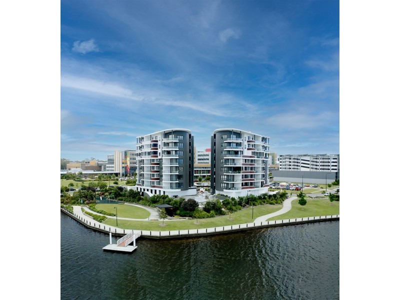 1303/2 Bright Place, Birtinya QLD 4575