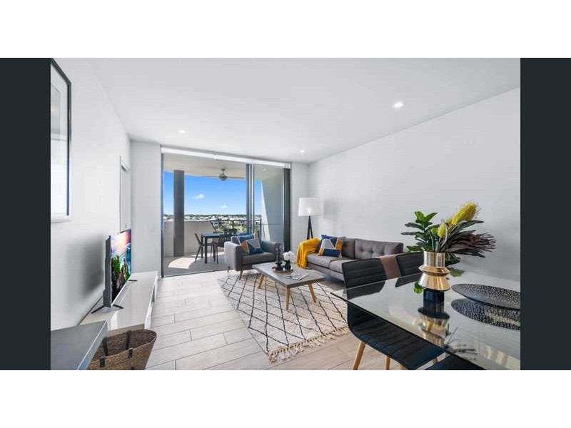 1303/2 Bright Place, Birtinya QLD 4575