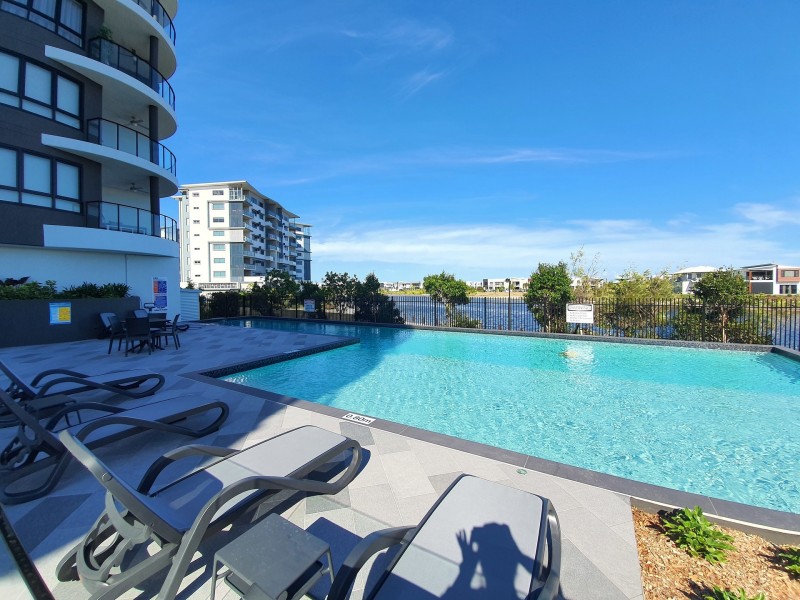 1303/2 Bright Place, Birtinya QLD 4575
