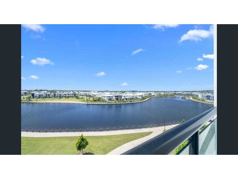 1303/2 Bright Place, Birtinya QLD 4575