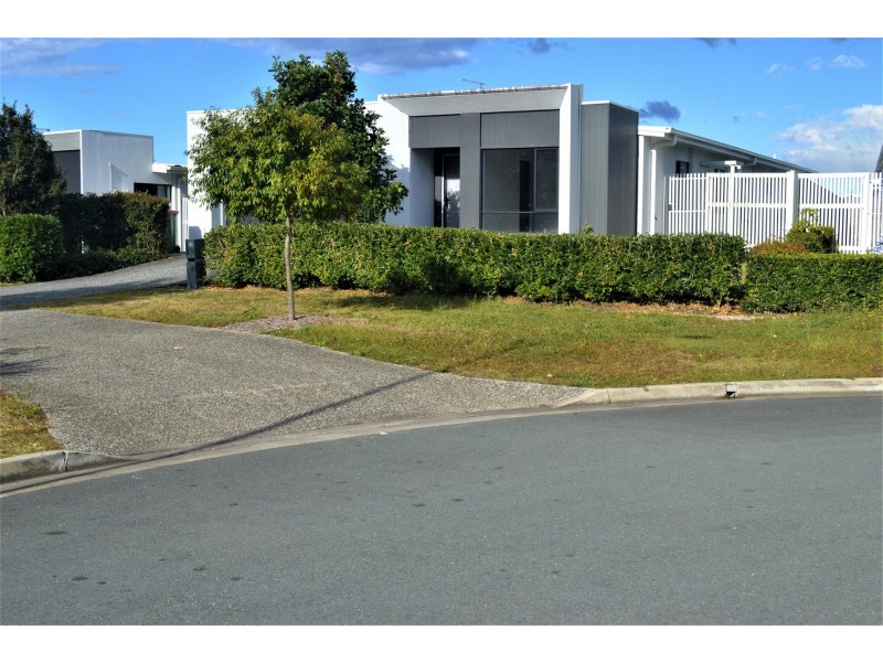 23 Sky Crescent, Pimpama QLD 4209