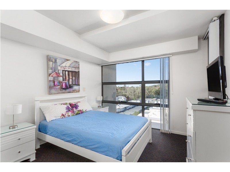 1604/16 Surbiton Court, Carindale QLD 4152