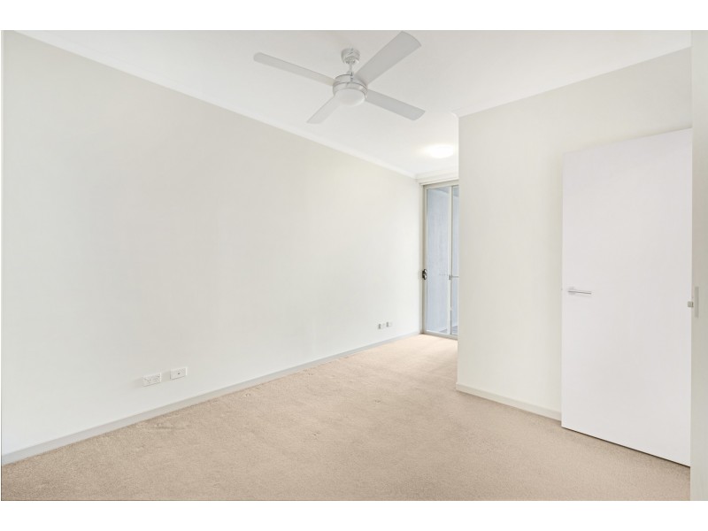 13B/129-133 Laver Drive, Robina QLD 4226