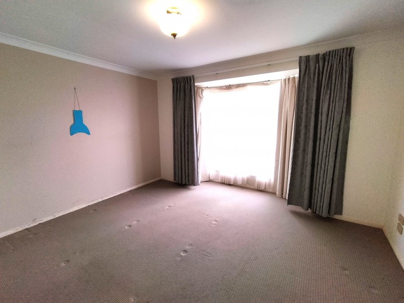 7 Lorenc Place, Bridgeman Downs QLD 4035
