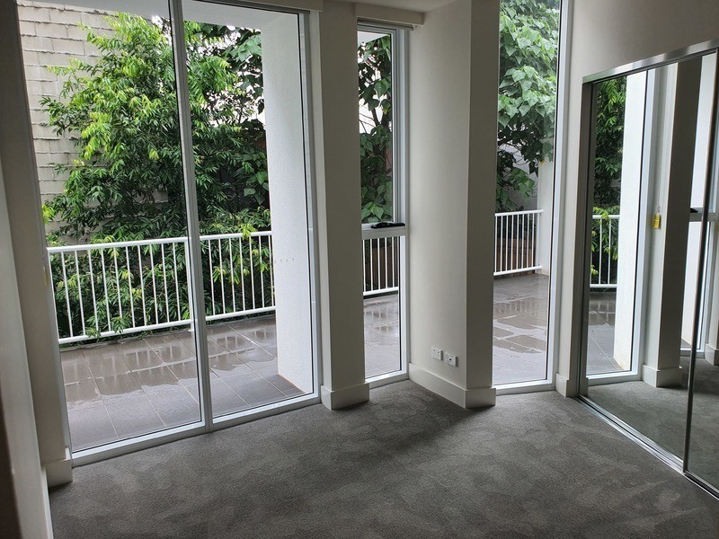 108/8 Bank Street, West End QLD 4101