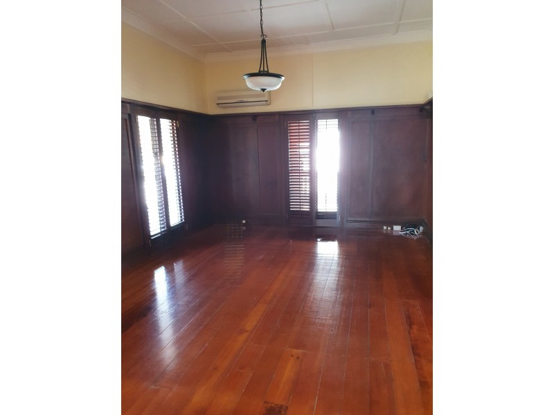 15 Rhyndarra st, Yeronga QLD 4104