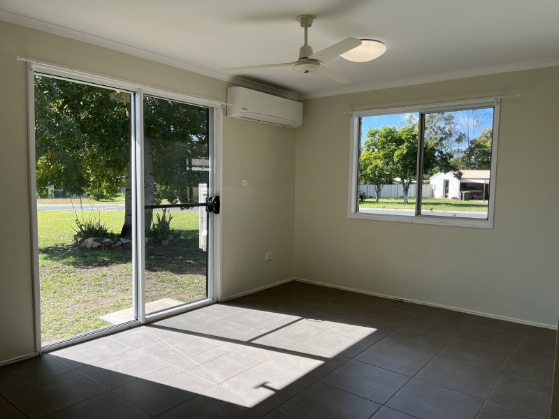 3 Richard Austin Cr, Middlemount QLD 4746