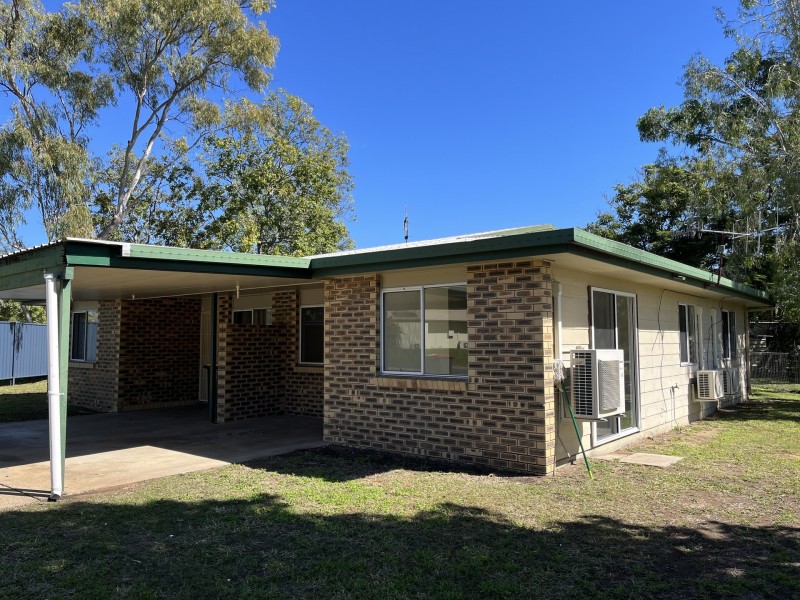 3 Richard Austin Cr, Middlemount QLD 4746