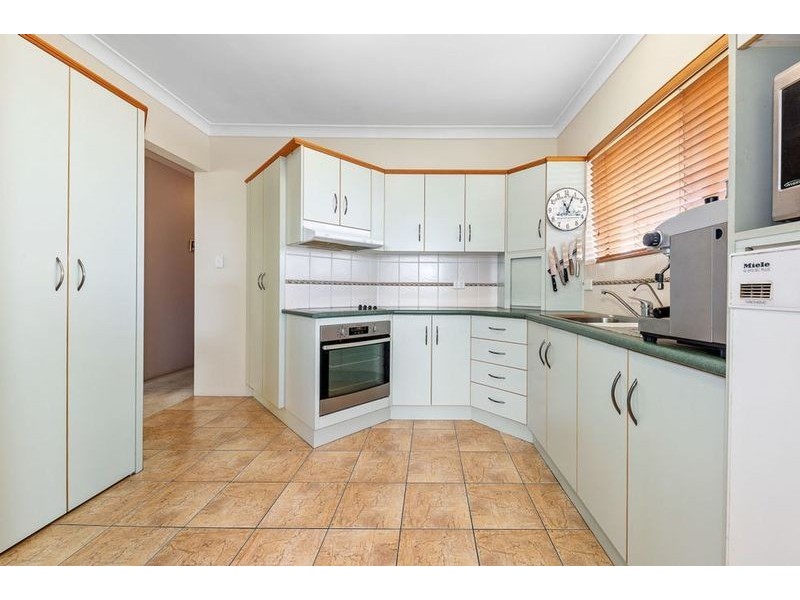 193 Mt Gravatt-Capalaba Road, Wishart QLD 4122