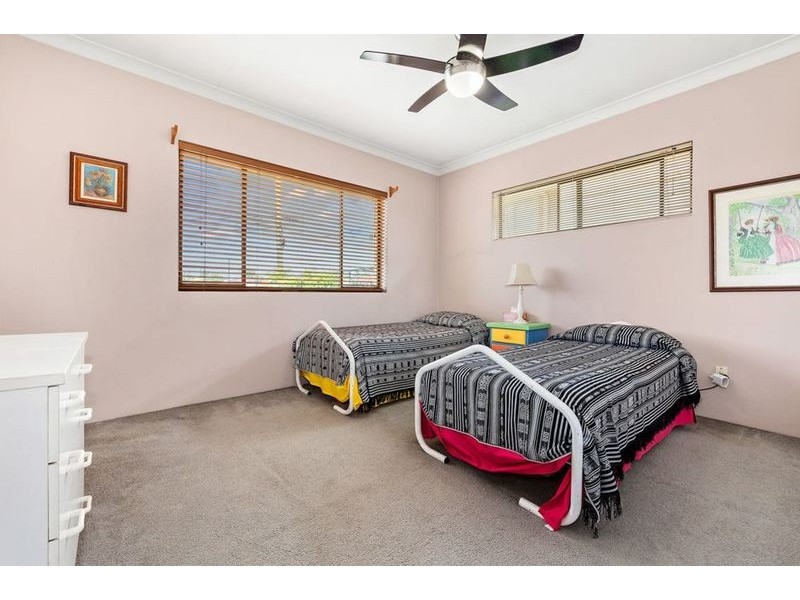 193 Mt Gravatt-Capalaba Road, Wishart QLD 4122