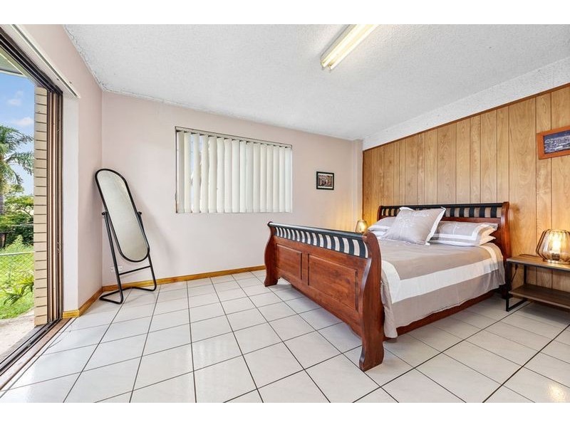 193 Mt Gravatt-Capalaba Road, Wishart QLD 4122